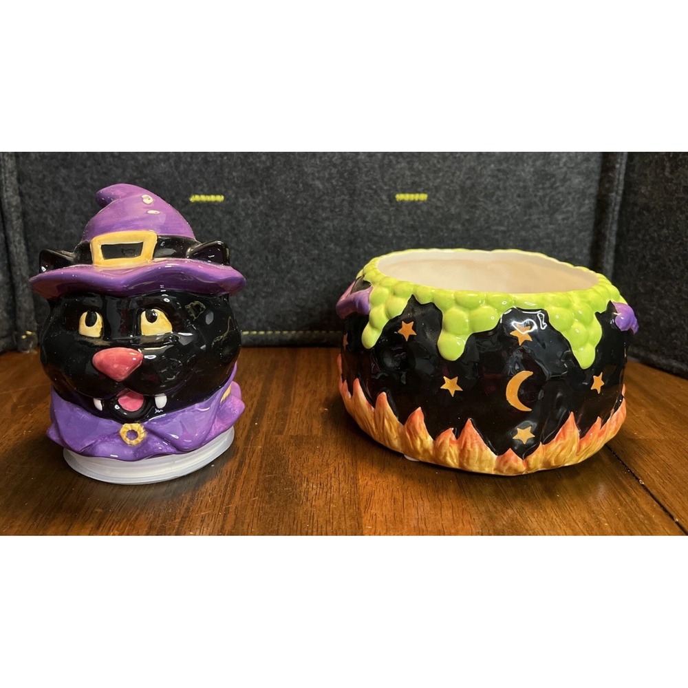 Our America "Cat With Cauldron" Halloween Candle critter 21011 Candle Topper‎